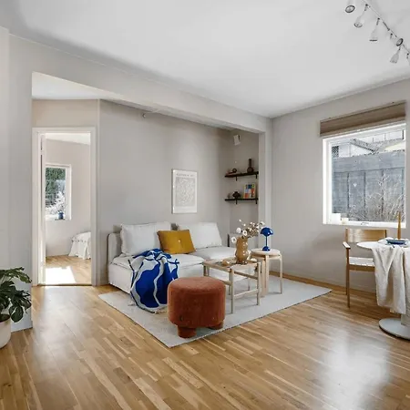 Cozy 2-bedroom Near Centre Берген