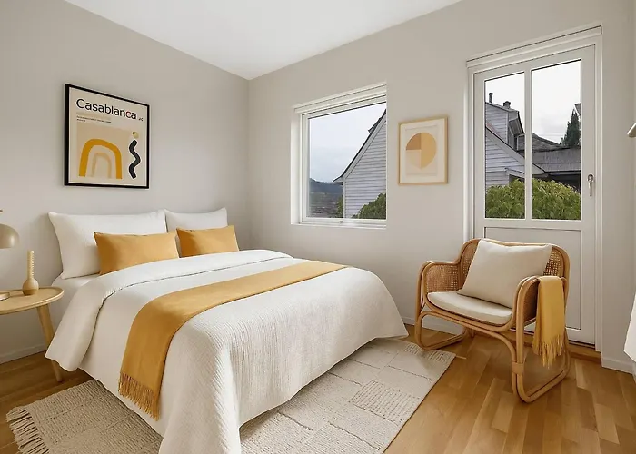 Cozy 2-bedroom Near Centre *